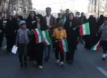 جلوه هایی از راهپیمایی یوم الله ۲۲ بهمن کرج