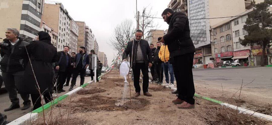 سرای محله حیدرآباد و خیابان نهم شاهین‌ویلا افتتاح شد/کاشت نهال توسط مسئولان