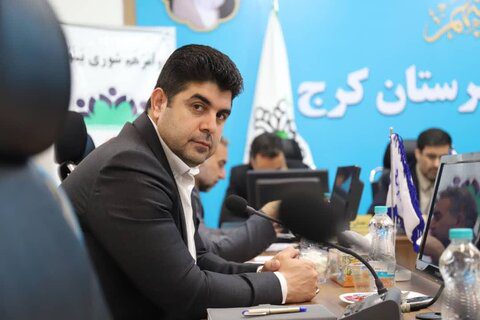 تحقق شعار سال منوط به گره خوردن سرمایه‌گذاری در تولید به پروژه‌های واقعی‌ست