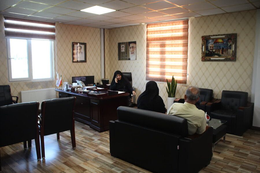 دیدار چهرهبهچهره مدیرکل بهزیستی البرز با جامعه هدف در راستای تکریم اربابرجوع دیدار چهرهبهچهره مدیرکل بهزیستی البرز با جامعه هدف در راستای تکریم اربابرجوع