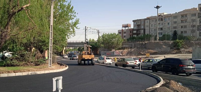 توزیع مکانیزه ۹ هزار تن آسفالت در معابر شهر کرج