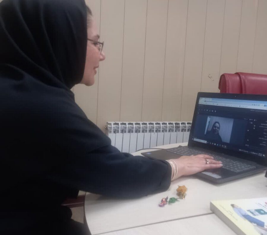 آموزش مدیریت استرس و کمکهای اولیه برای متخصصان و داوطلبان آموزش مدیریت استرس و کمکهای اولیه برای متخصصان و داوطلبان