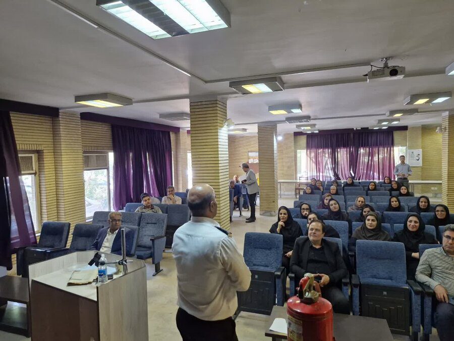 کارگاه آموزشی «مدیریت بحران» در کرج برگزار شد