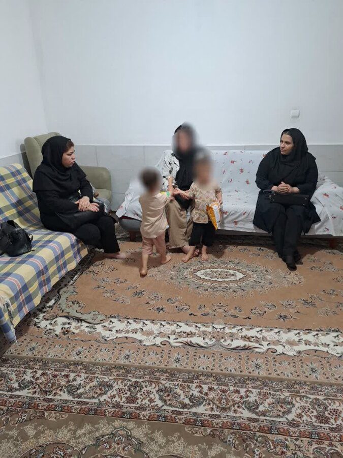 در روز خانواده بازدید خانواده های دارای فرزند دو قلو