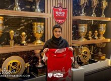 یک مهاجم جدید رسماً به پرسپولیس پیوست/ خط حمله سرخپوشان قدرتمند شد +عکس