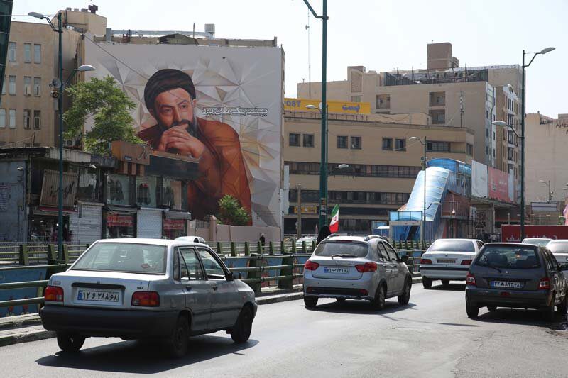 تبلور ایثار و شهادت در کرج با بهره‌گیری از نمادهای دفاع مقدس