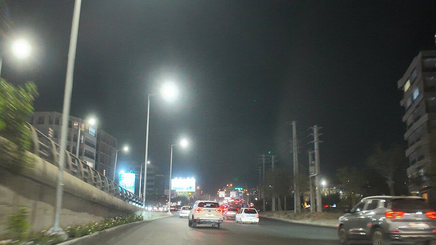 پروژهی گستردهی نوسازی روشنایی معابر کرج اجرا شد