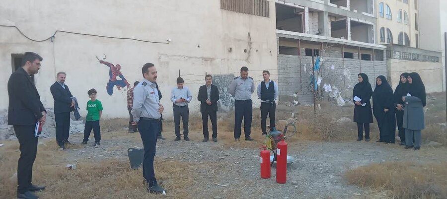 سازمان آتش‌نشانی پیشگام در پدافند شهری/ برپایی دوره‌های آموزشی و کارگاهی