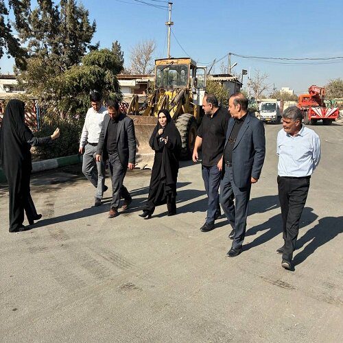 رئیس کمیسیون برنامه و بودجه شورا از سازمان مدیریت پسماند بازدید کرد