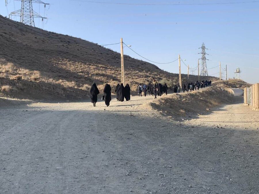 اردوی کوهپیمایی و راهپیمایی خواهران بسیجی برگزار شد