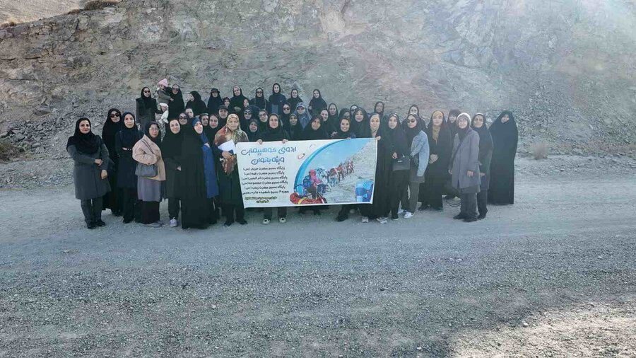 اردوی کوهپیمایی و راهپیمایی خواهران بسیجی برگزار شد