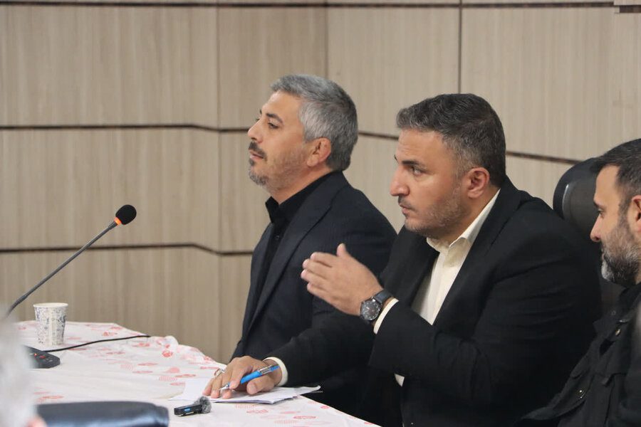 نشست فرماندهان پایگاههای بسیج شهرداری کرج برگزار شد