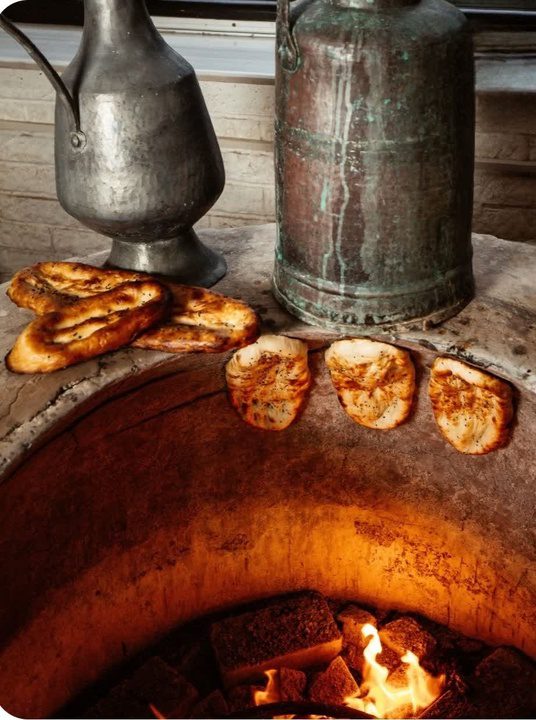 تنورسازی در طالقان: میراثی گِلی به قدمت نانهای محلی