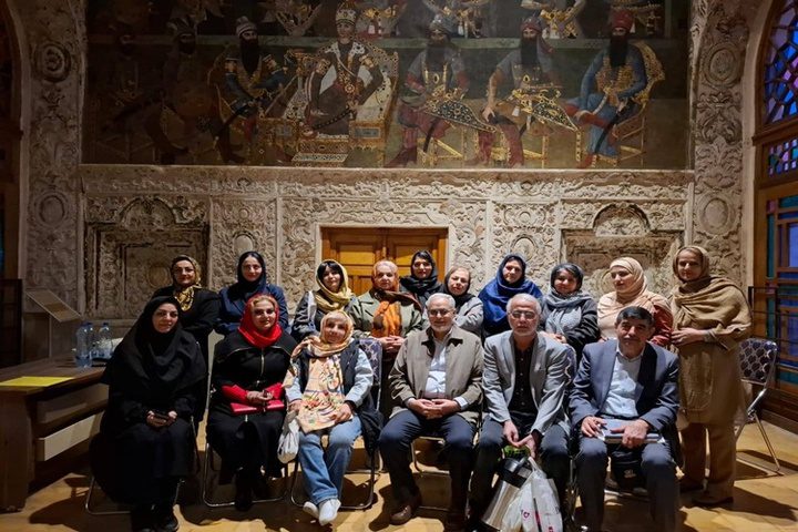 همکاری نویسندگان و میراث فرهنگی مسیر تازه‌ای برای معرفی بناهای تاریخی البرز