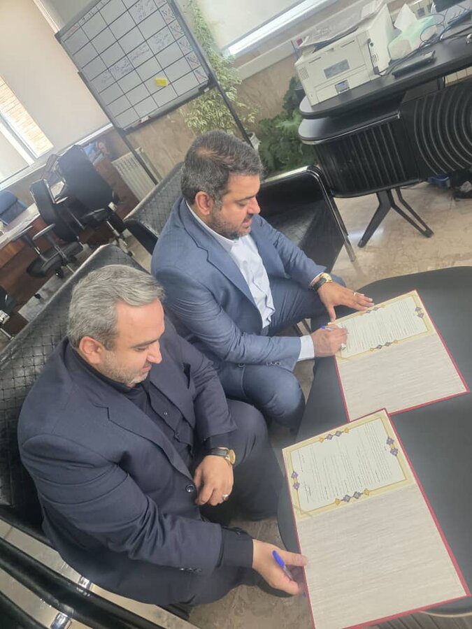 تفاهم‌نامه‌ای از جنس مسئولیت اجتماعی/ از آموزش تا توانمندسازی اقشار آسیب‌پذیر