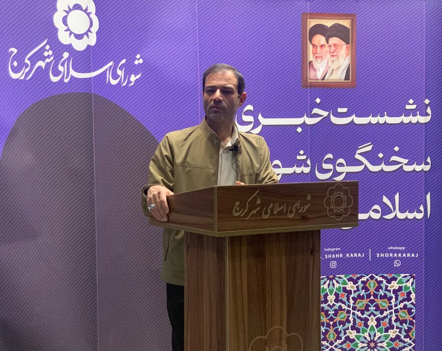 رسانهها فقط شنونده نباشند؛ نقدهای دقیق ارائه کنند