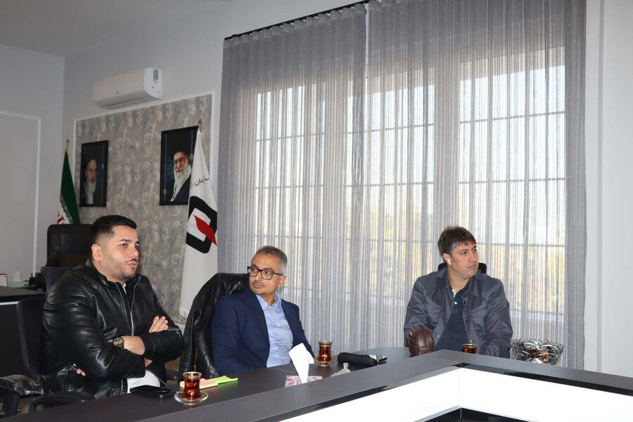 نشست تخصصی سازمان آتشنشانی کرج با سازندگان/ارتقای استانداردهای ایمنی در ساختوساز