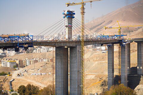 پل B1 نماد شکوه مهندسی ایرانی در آزادراه شمالی کرج/ بلندترین پل خاورمیانه