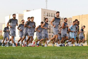 سورپرایز تمرین استقلال!