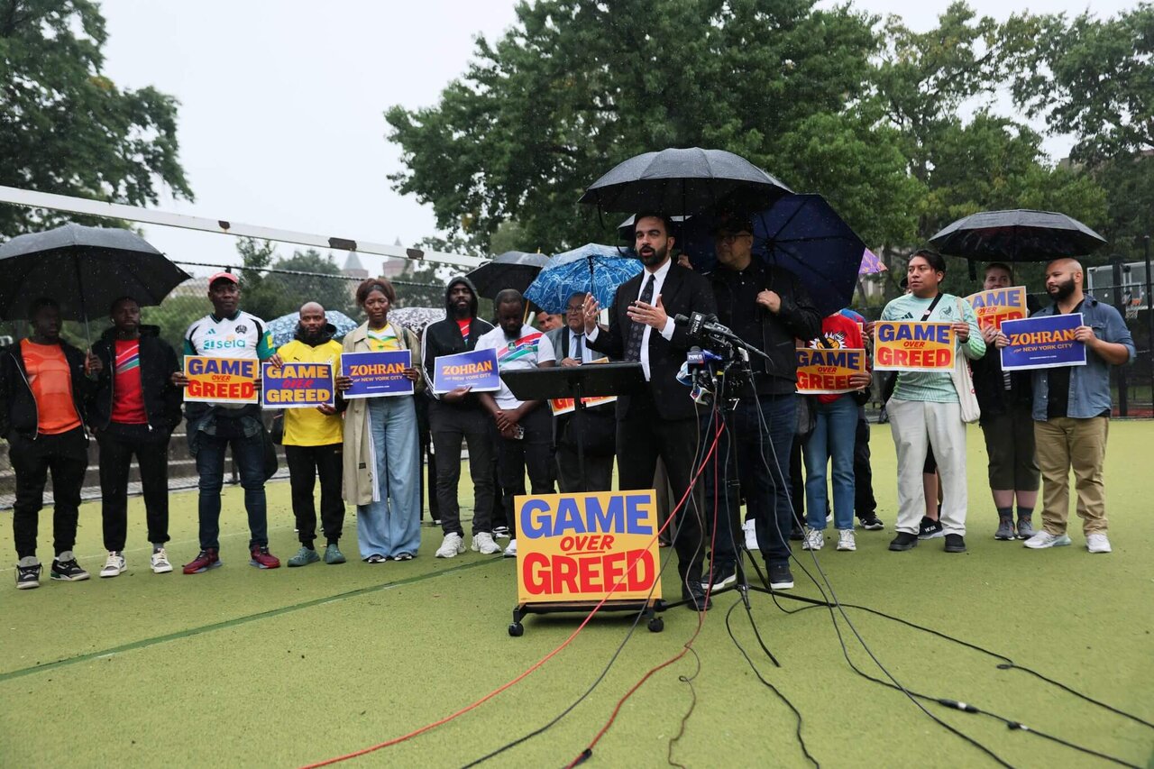 زهران ممدانی به‌دنبال لغو قانون مهاجرتی ترامپ؛ باید به جهان اجازه دهیم به آمریکا بیاید!