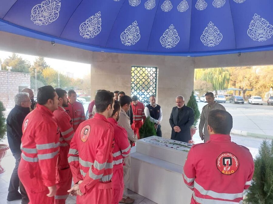 تیم آتش‌نشانی کرج برای مقابله با آتش‌سوزی هیرکانی اعزام شد