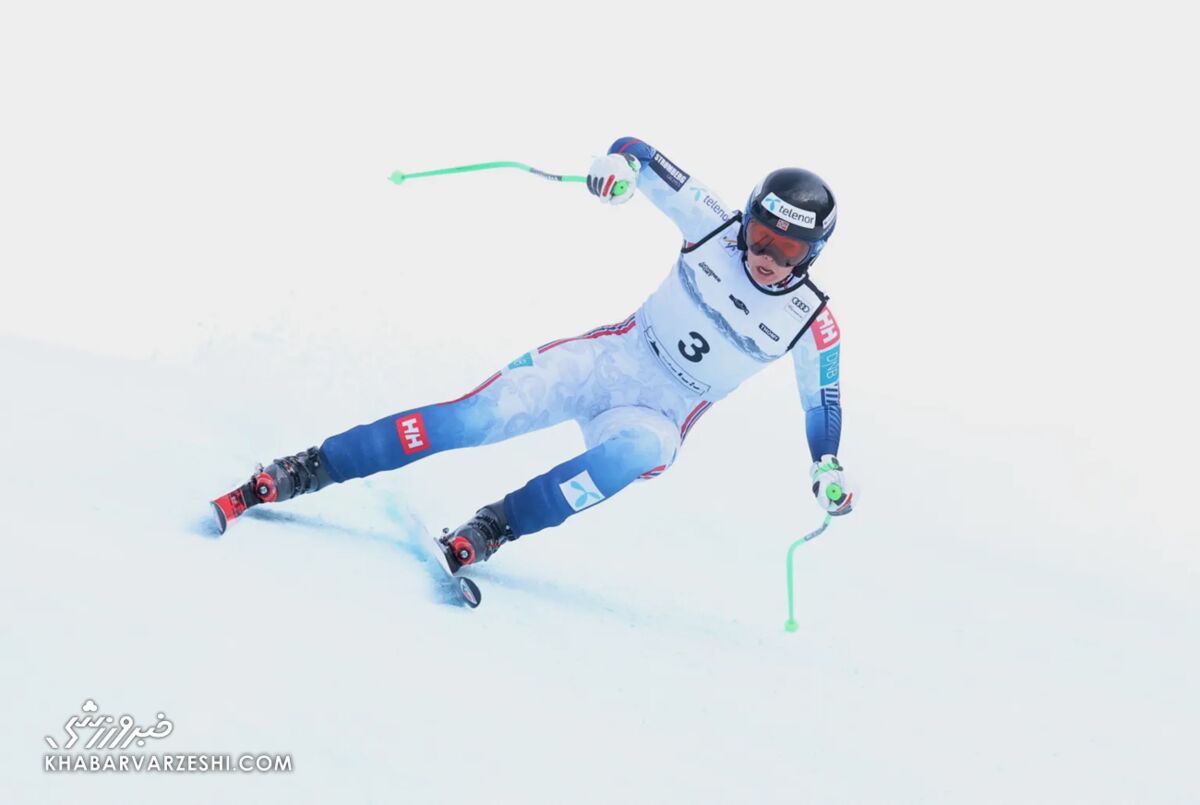سقوط ترسناک اسکی‌باز زن در جام جهانی اسکی؛ مسابقه لغو شد +تصاویر