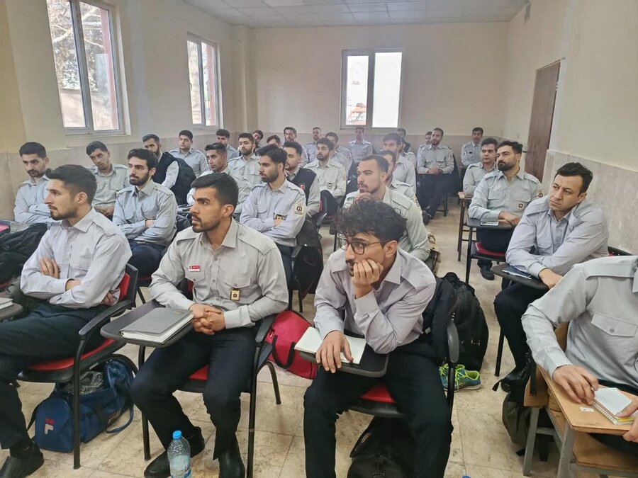 ۷۰ نیروی تازه‌نفس در مسیر تبدیل به قهرمانان ایمنی شهر قرار گرفتند