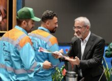 کارگران پیشانی مدیریت شهری هستند/ وعده شهردار برای حرکت به سمت خانه‌دار شدن کارگران