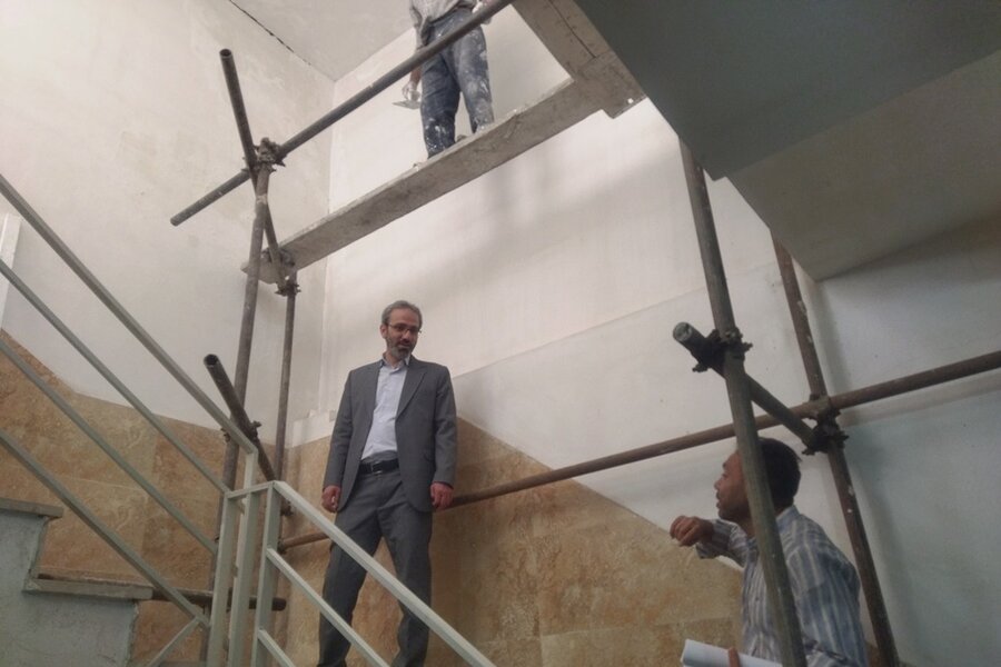پیگیری میدانی روند بازسازی ۵۵ واحد آسیبدیده در بلوار گلزار غربی