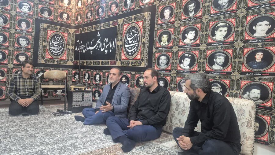 ۸ ماه به انتظار شهادت/ دیدار علیرضا رحیمی با خانواده شهیدان فاطمینژاد