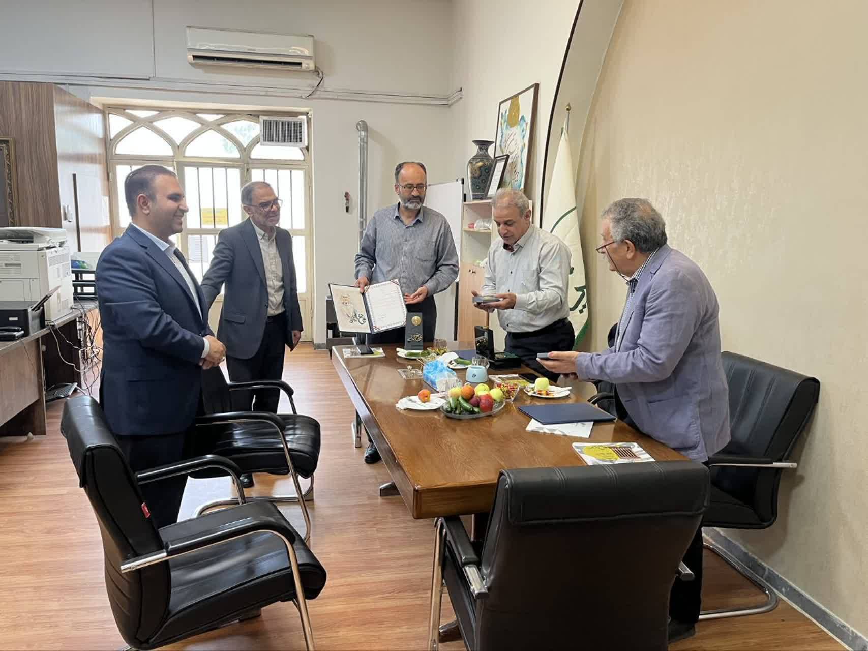 توسعه همکاری‌های مشترک فرهنگی و هنری بنیاد فاتح و خانه هنرمندان استان البرز 