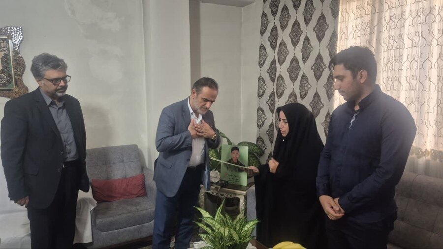 خدمت به خانواده‌های شهدا؛ تداوم مسیر آرمان‌های مقاومت در مدیریت شهری کرج