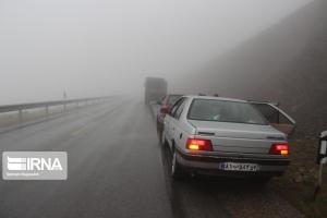 جاده های البرز همچنان لغزنده است