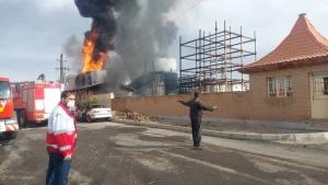 آتش سوزی یک واحد تولیدی در شهرک صنعتی اشتهارد مهار شد