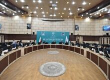 نیروهای انقلابی استان برای حل مسائل فرهنگی و اجتماعی طوفان فکری ایجاد کنند