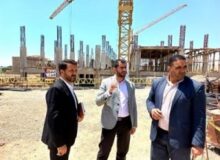 اولین محموله میلگرد درمحوطه بیمارستان کمالشهر تخلیه شد