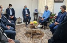 دیدار غلامعلی محمدی با خانواده شهید عرصه زندانبانی