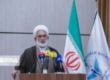 واردات کالاهای مشابه داخلی خیانت است