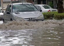 سیل در طالقان چند خودرو را با خود برد