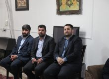 دیدار مدیران وزارت تعاون کار و رفاه اجتماعی با خانواده شهیدان فهمیده در کرج