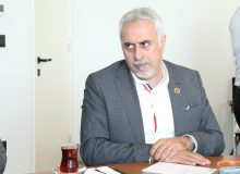 رفع موانع پیش‌روی فعالیت شرکت‌های دانش‌بنیان در کشور ضرورت دارد