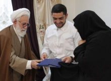 دیدار نماینده ولی‌فقیه در بنیاد شهید و امور ایثارگران با خانواده شهیدان «شهرکی» و «عجمیان»
