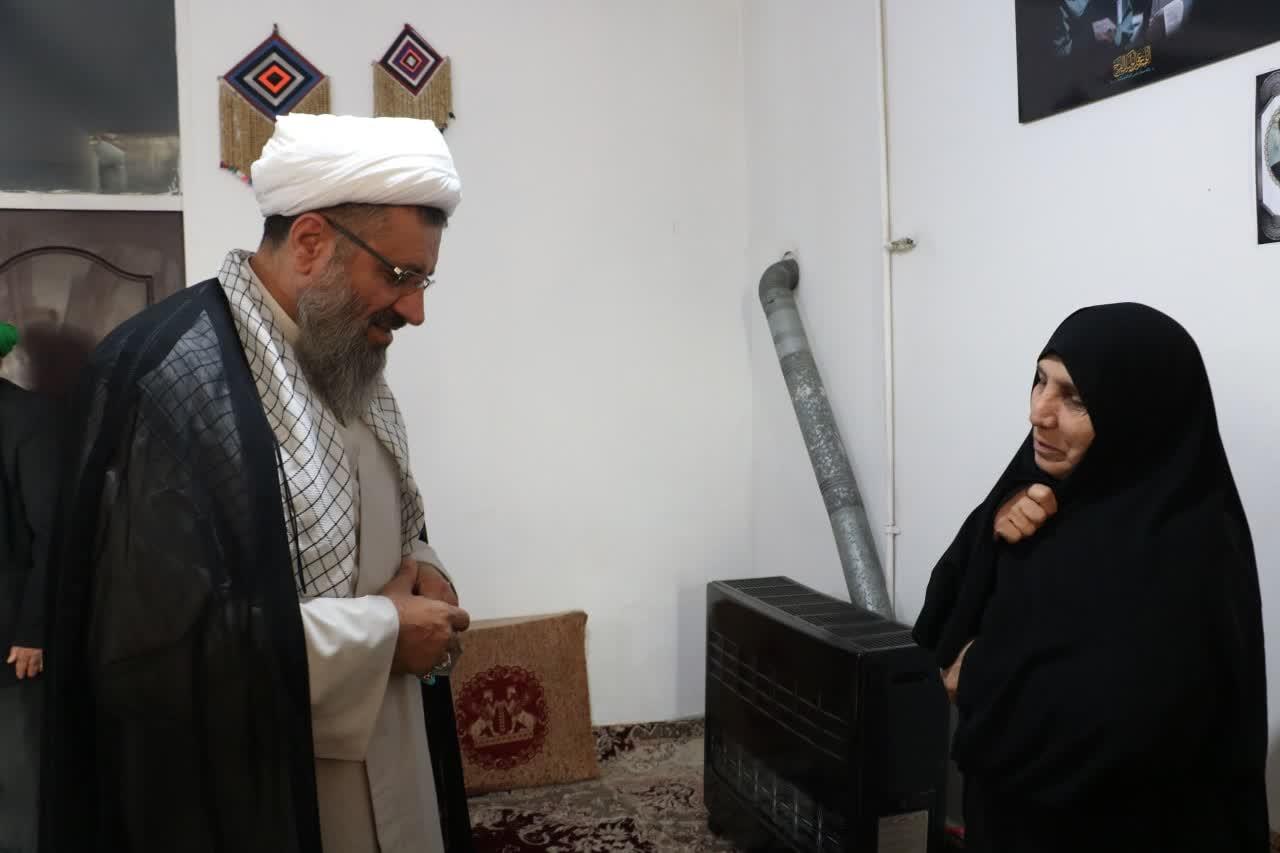 آزادی ظالمان، ظلم به همه مردم است
