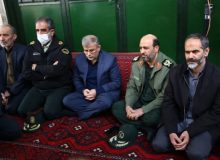 جمهوری اسلامی به کوری دشمنان ایستاده و پایدار است