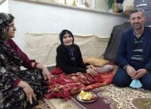 دیدار رئیس بنیاد شهید و امور ایثارگران شهرستان چهارباغ با خانواده معظم و معزز شهدا و ایثارگران