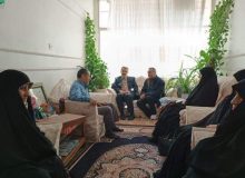 دیدار جمعی از مدیران فرهنگی و آموزشی شهرستان کرج با خانواده شهدای مدافع حرم