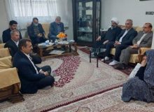 دیدار نماینده مجلس ،امام جمعه و فرماندار ساوجبلاغ با خانواده شهدا
