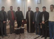 دیدار امام جمعه و شهردار شهرجدید مهستان با خانواده شهید «محمود صافی»
