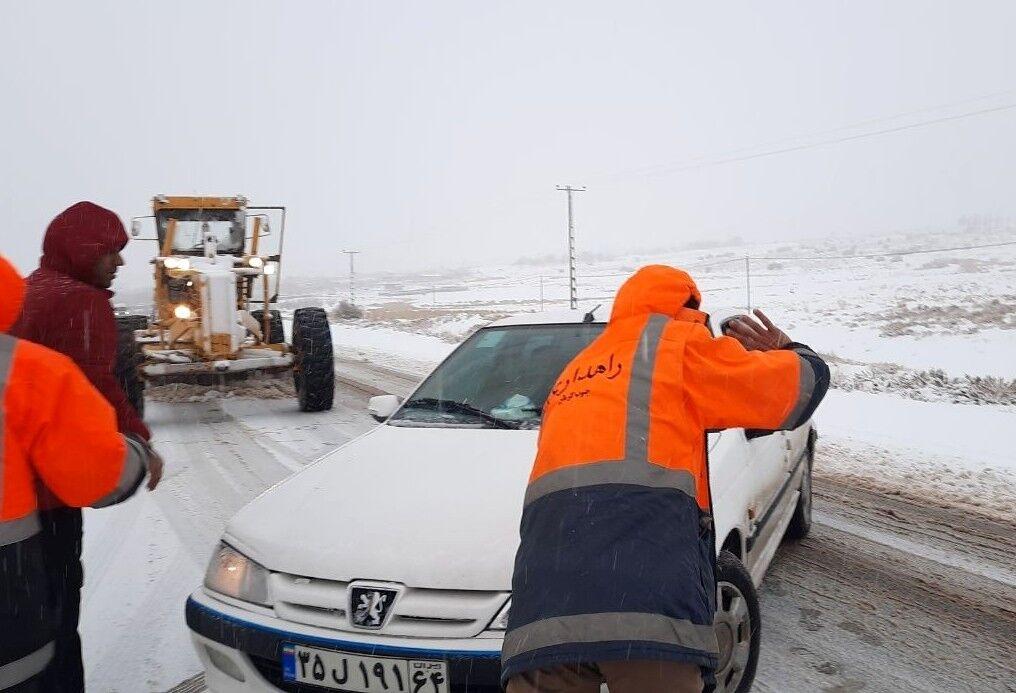 برف روبی در محورهای کوهستانی البرز آغاز شد