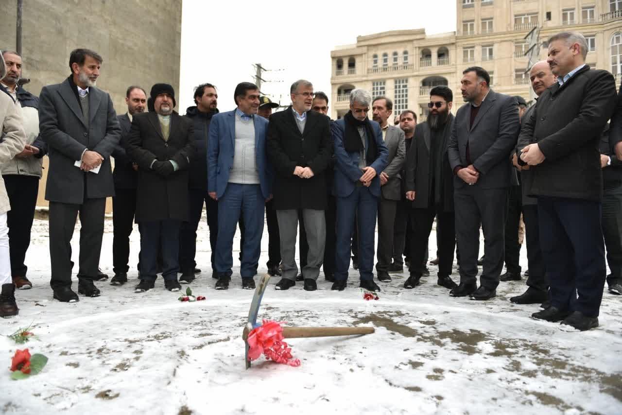 آئین کلنگ زنی ساخت مدرسه ۱۲ کلاسه نذر آرزوها در شهرستان فردیس